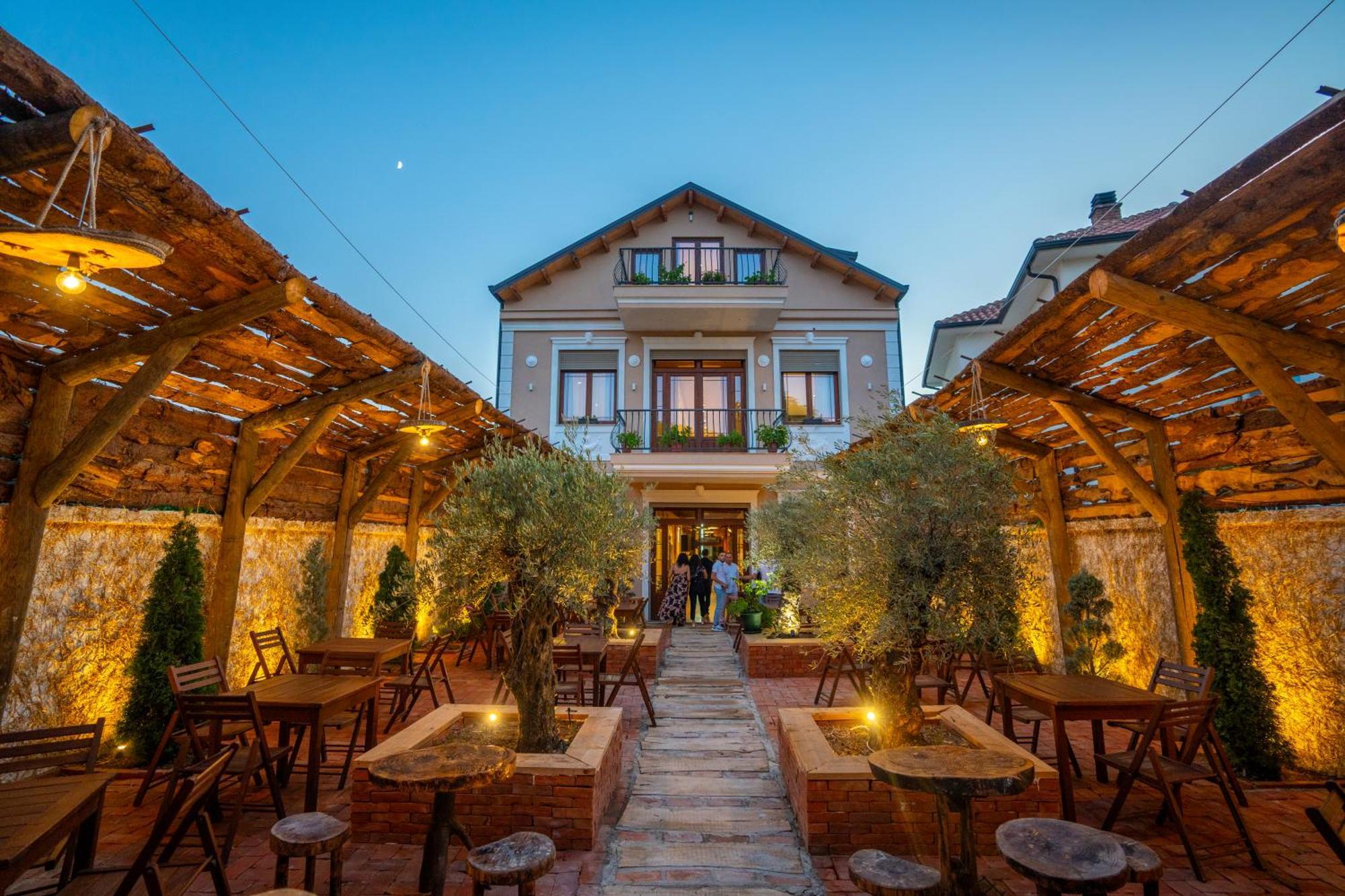 Gjuhadoli Hotel Restaurant Shkoder Ngoại thất bức ảnh