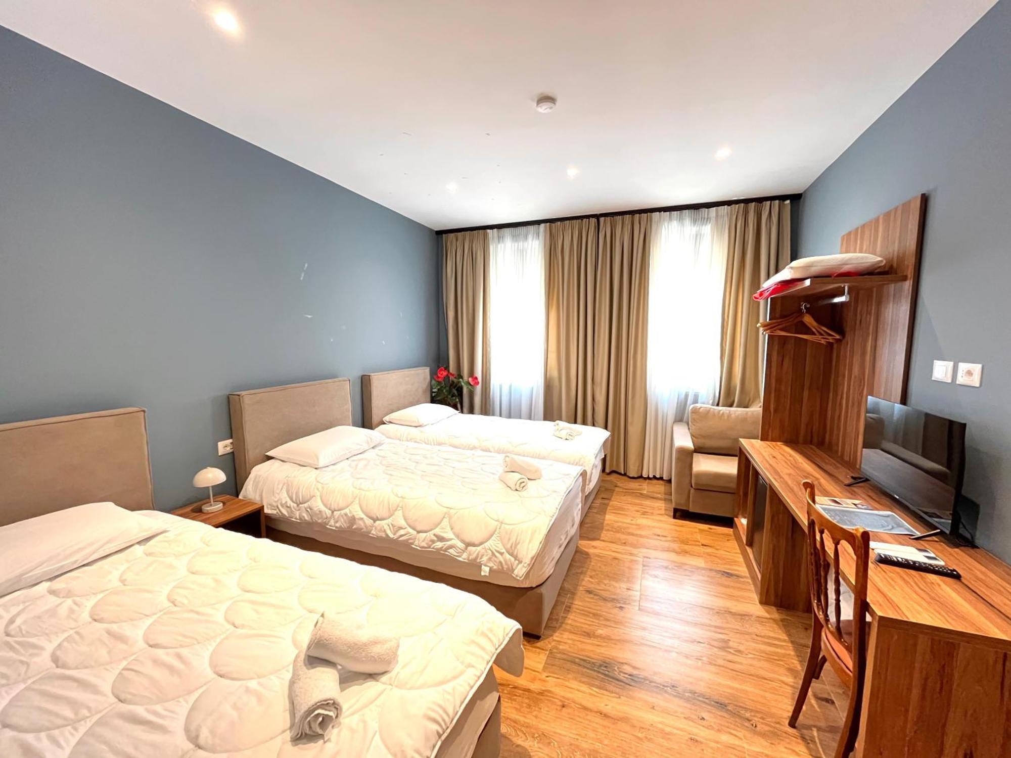 Gjuhadoli Hotel Restaurant Shkoder Ngoại thất bức ảnh