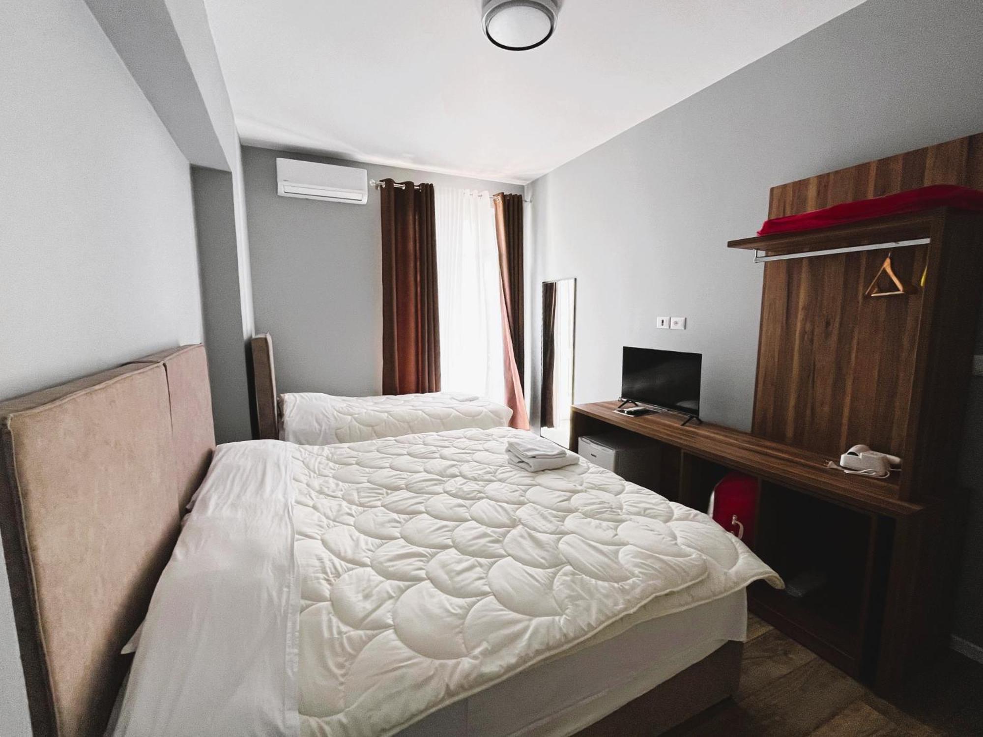 Gjuhadoli Hotel Restaurant Shkoder Ngoại thất bức ảnh